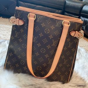 Louis Vuitton Batignolles Vertical